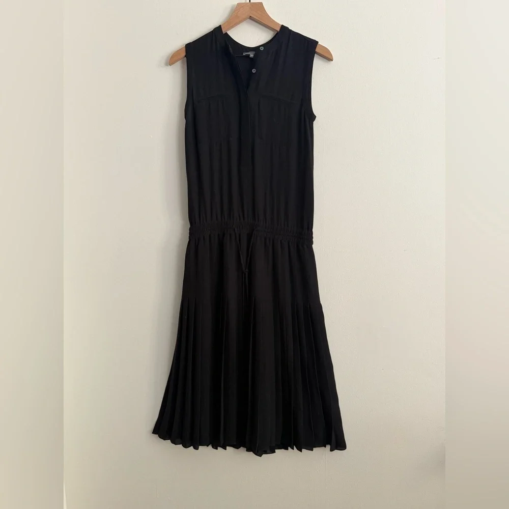 Vince Black Midi Tiered Pleated Sleeveless Tent Dress Size XXS / 00 - Picture 5 of 9